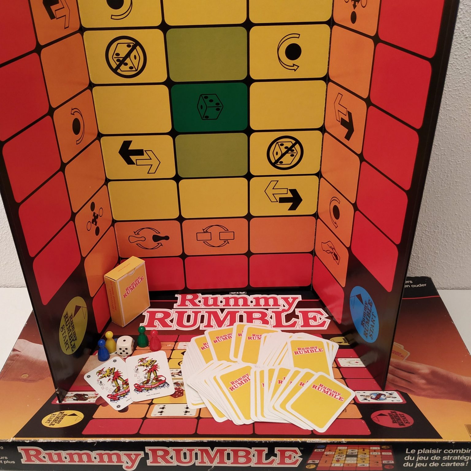 Vintage Spel Rummy Rumble Bekijk het bij Queens Vintage