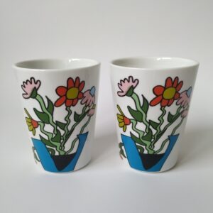 Vintage drink beker bloemen van Reinaerde, Willy van Stuivenberg